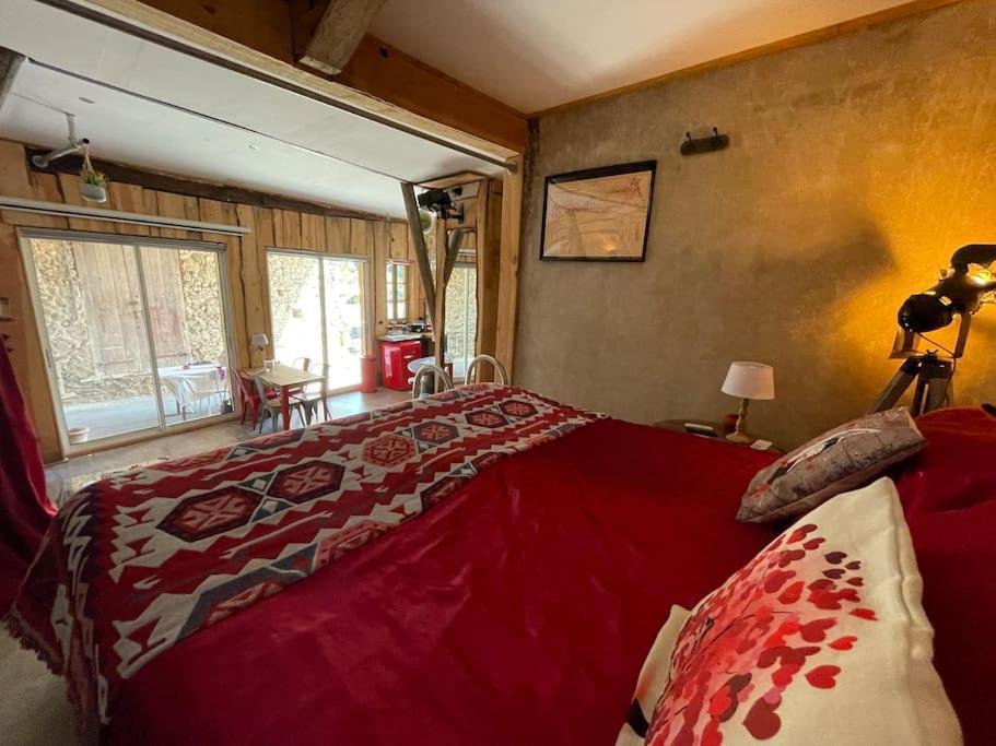 Maison Vigneron - Maison Et Studio Saint-Didier-sur-Beaujeu Buitenkant foto